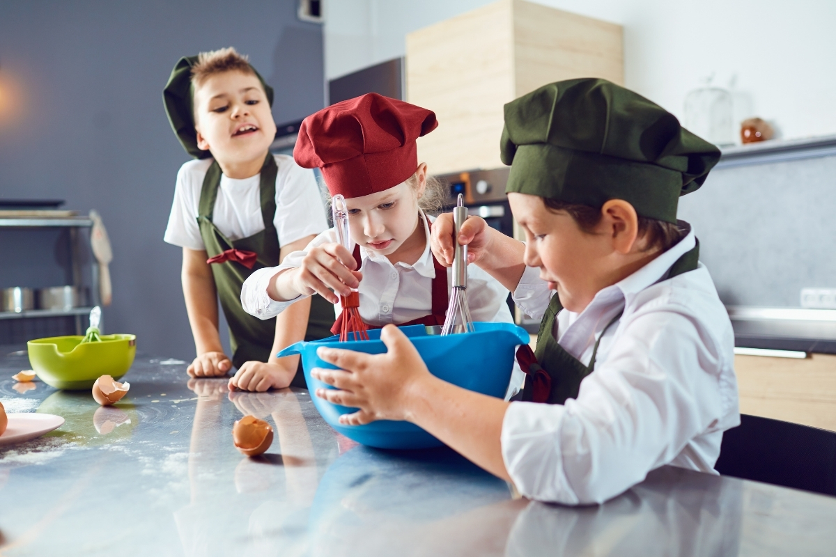 kids cooking (1)